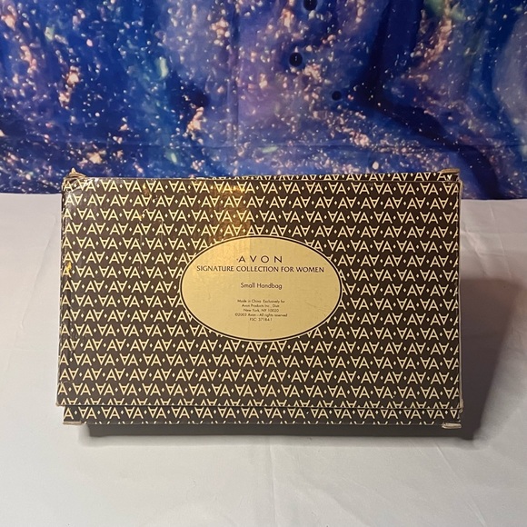 Vintage AVON Small Handbag - Picture 3 of 3